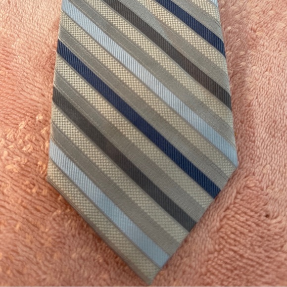 Calvin Klein Blue and Gray Striped Tie - Picture 2 of 8